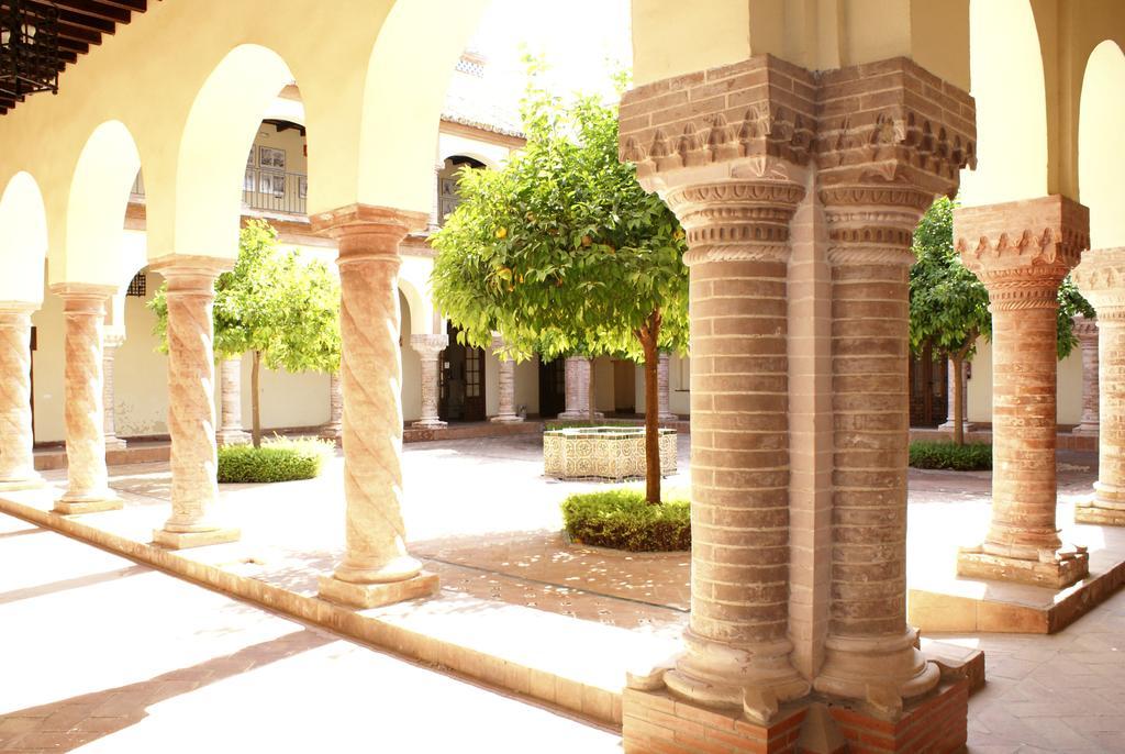 Hotel Hospederia Convento De Santa Clara Palma del Río Esterno foto