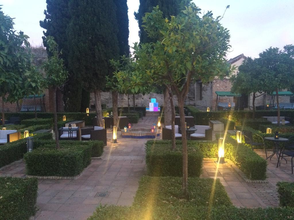 Hotel Hospederia Convento De Santa Clara Palma del Río Esterno foto
