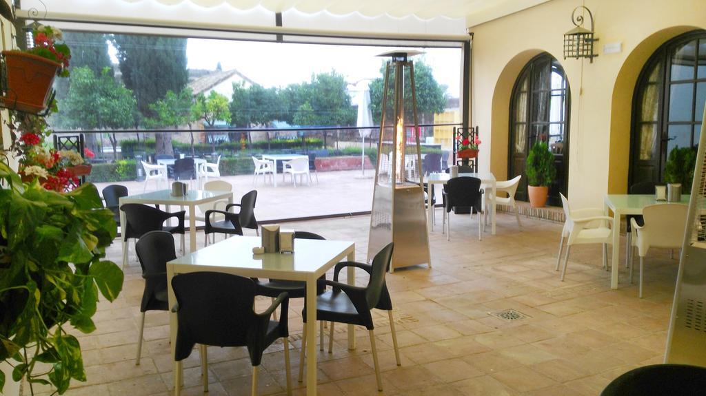Hotel Hospederia Convento De Santa Clara Palma del Río Esterno foto