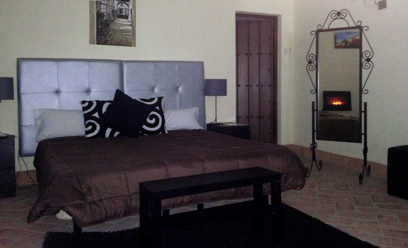 Hotel Hospederia Convento De Santa Clara Palma del Río Esterno foto